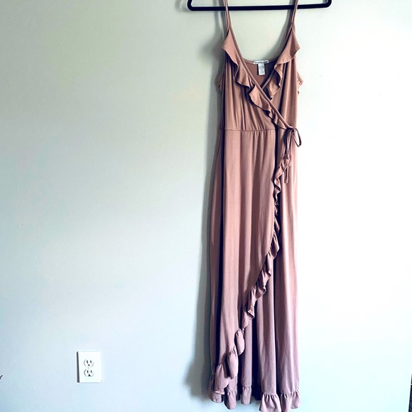 Charlotte Russe Women's Mauve Pink Tank Top Maxi Dress with Ruffles Size Medium - Picture 1 of 10